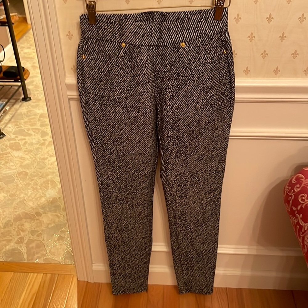 Black & White Michael Kors leggings